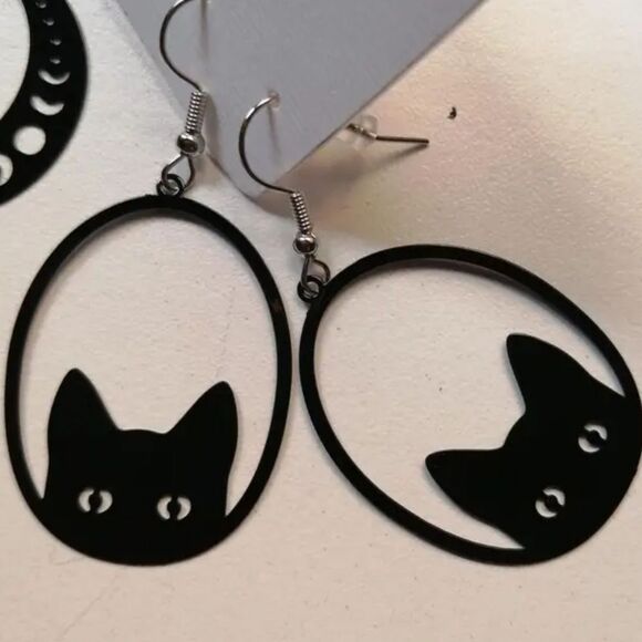 Hand crafted halloween dangle earrings - Picture 11 of 15